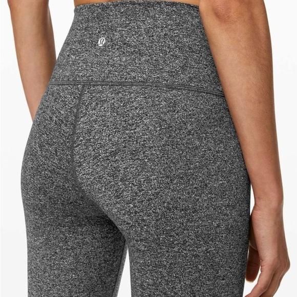 Lululemon Wunder Under High-Rise Tight 28"
Heathered Black Size 4 - Picture 2 of 6